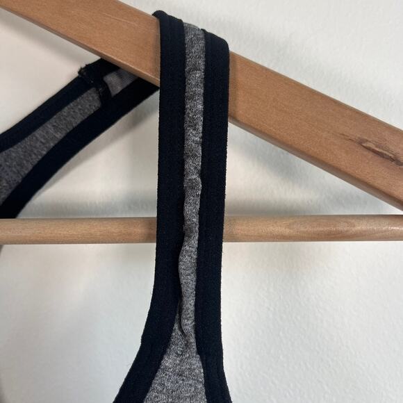 Fruit of the Loom Gray Padded Sports Bra Lounge Striped Band Racerback Size 38 - Picture 2 of 8